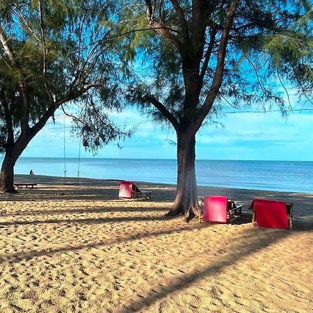 Ao Thai Resort Sathing Phra Esterno foto