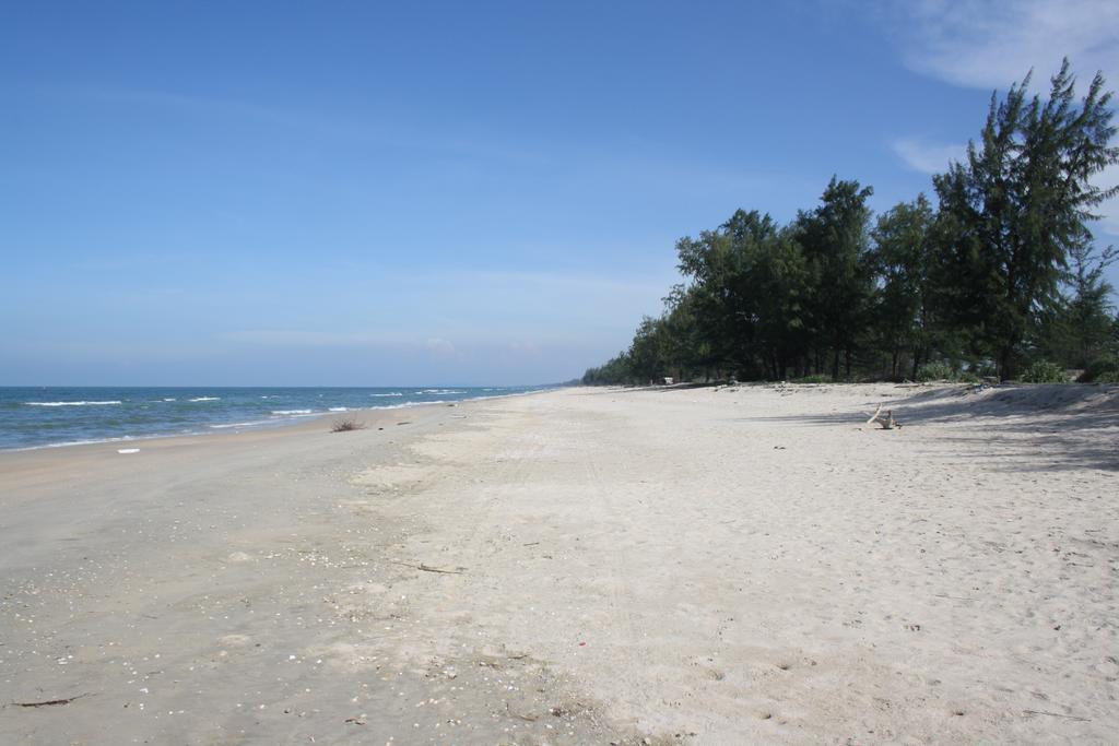 Ao Thai Resort Sathing Phra Esterno foto
